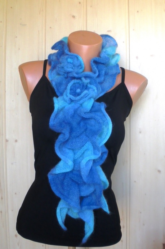 Mohair scarf picture no. 2
