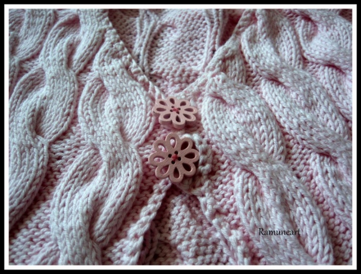 Pink cotton sweater picture no. 2