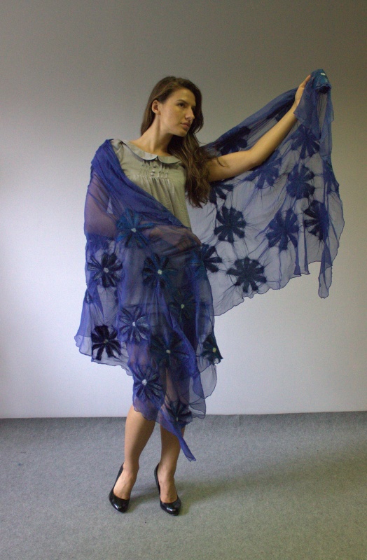 Silk scarf " Blue bloom " picture no. 2