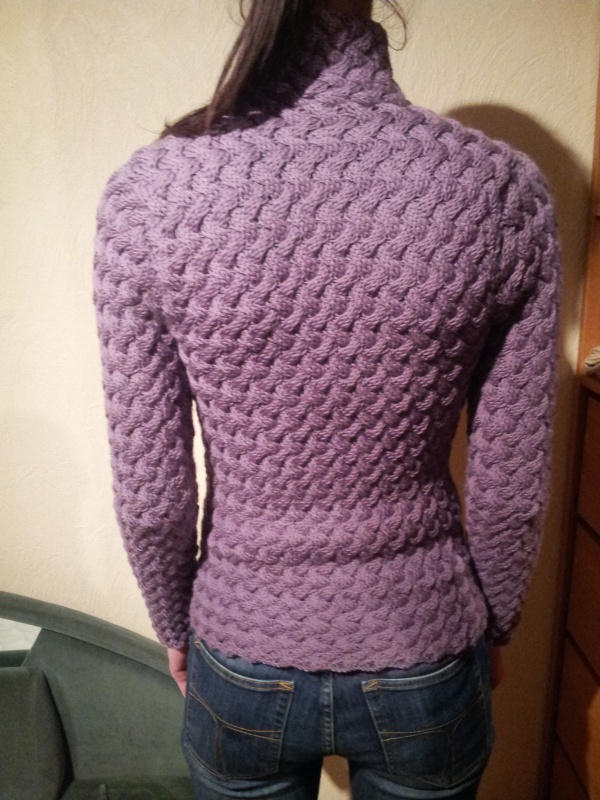 Lilac sweater picture no. 2
