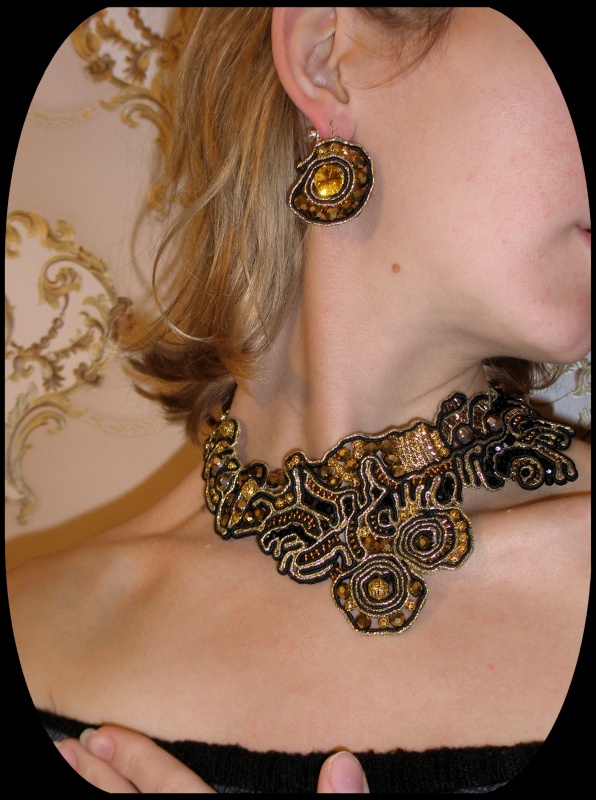 Soutache necklace with earrings (Swarovski) picture no. 2