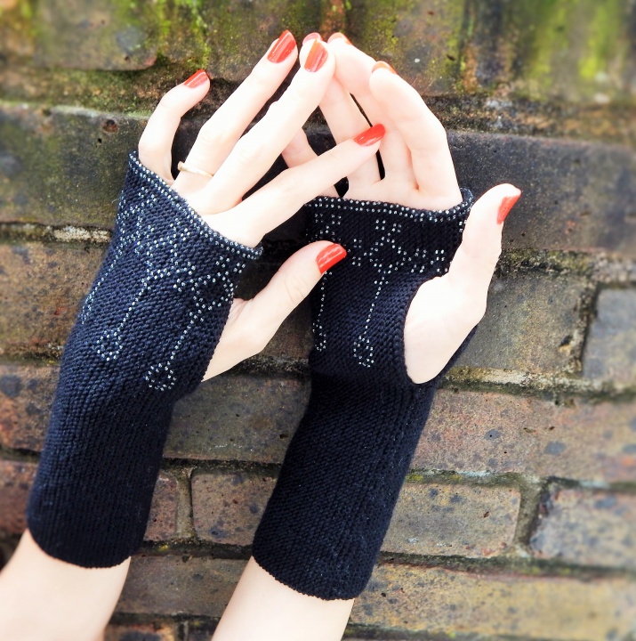 Black elegant wool cashmere wrist warmers with glass beads picture no. 3