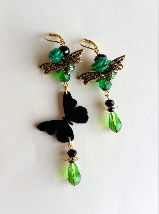 Earrings with butterfly