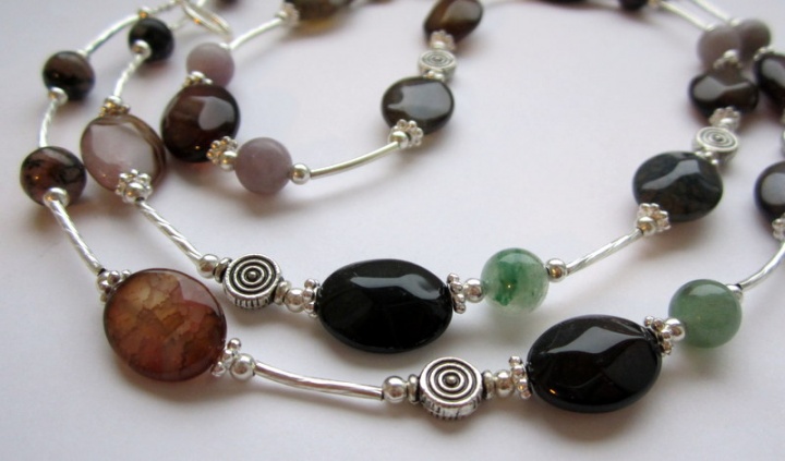 Long necklace with agate picture no. 2