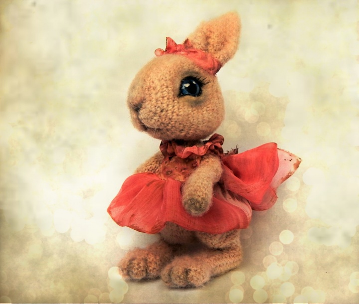 Crochet bunny rabbit - poseable art doll / toy picture no. 3