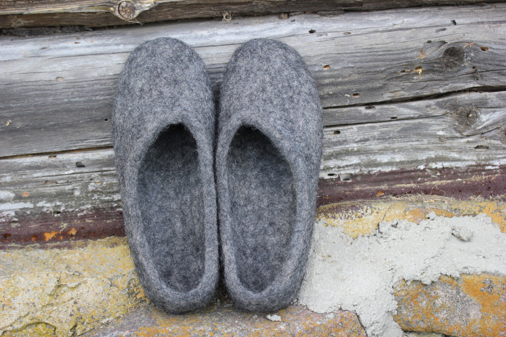 Women felted  slippers natural grey color size 38 picture no. 2