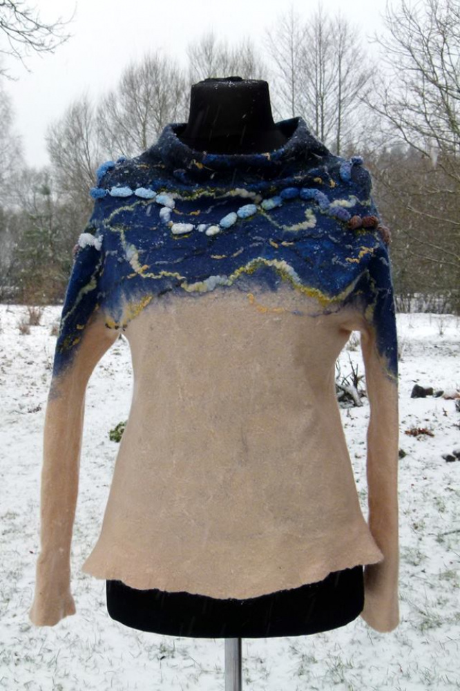 Felted blouse " snowstorm" picture no. 2