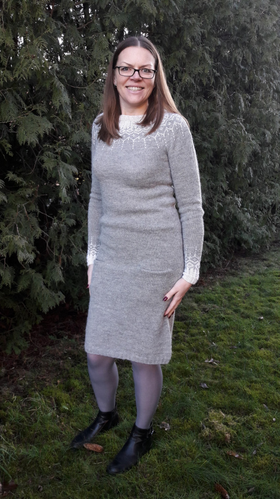 Grey knitted sweaterdress