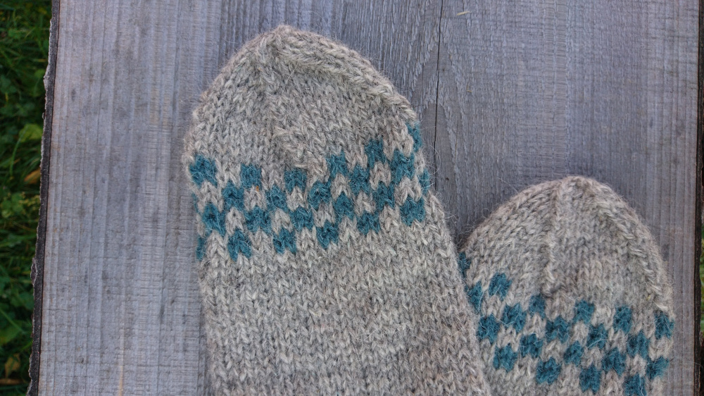 Hand knitt 100% rustic undyed eco wool socks picture no. 3