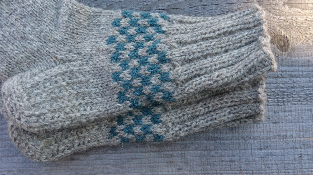 Hand knitt 100% rustic undyed eco wool socks picture no. 2