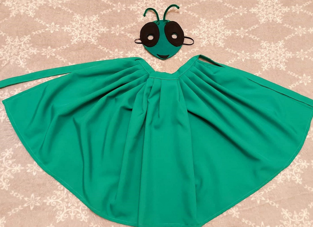 Grasshopper carnival costume for kids