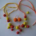 Spring colored necklace and earrings - Kits - felting