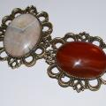 Brass brooch with agate - Brooches - beadwork