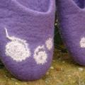 Violet slippers. - Shoes & slippers - felting