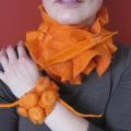 Orange bumbuliuotis :) - Kits - felting