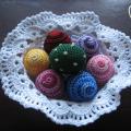Bowl with eggs - Dolls & toys - needlework