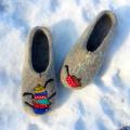 Felted slippers Pots - Shoes & slippers - felting