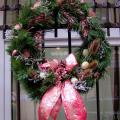 Great Christmas wreath - Floristics - making