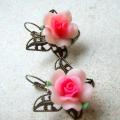 Butterflies with roses - Earrings - beadwork