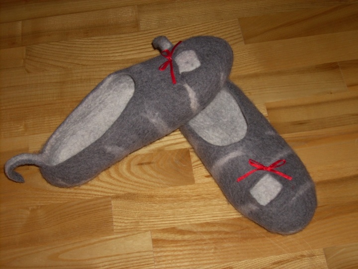 Tapukai- Raudonas blyksnis (vilna, veltinis)