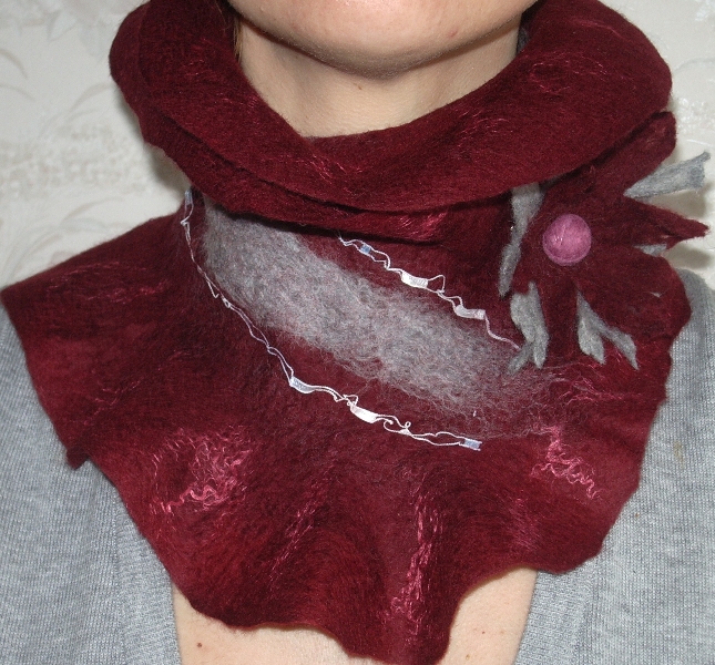 Wool collar