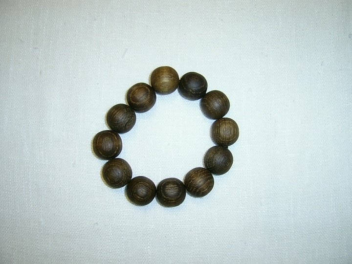 Wooden bracelet 0004