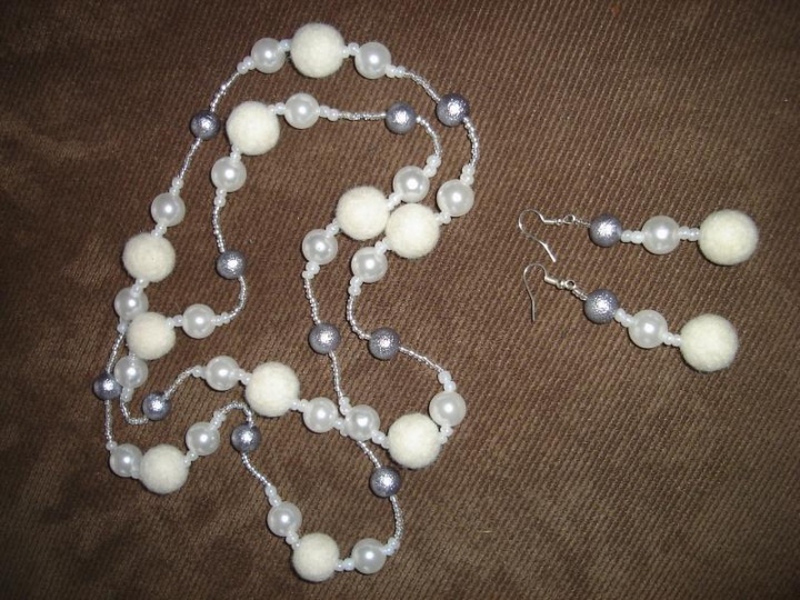 Cute assorted - necklace long auskariukai