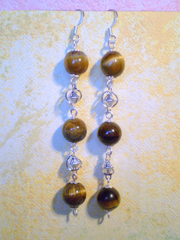 015thTiger eye beads, silver fittings.