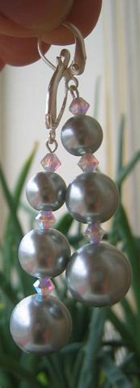 Gray pearls