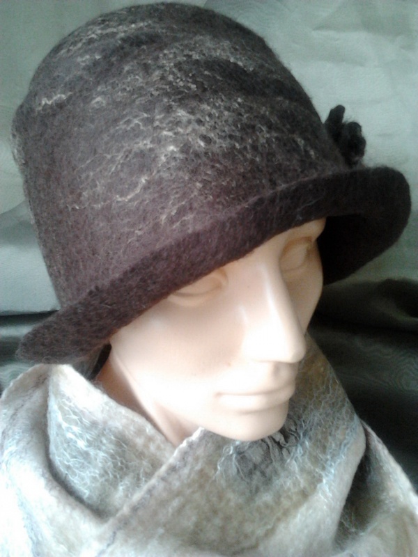 Felt hat " Only you " picture no. 3