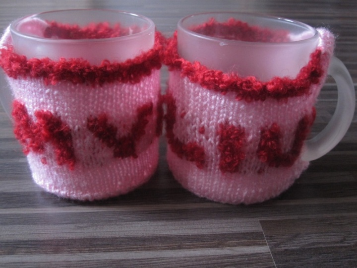 Attire cup