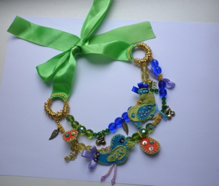 Playful necklace