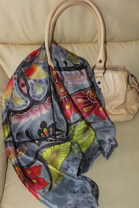 Mandala 3, silk scarf picture no. 2