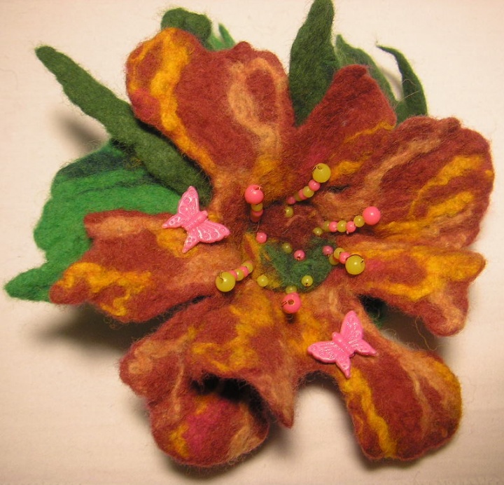 Flower brooch