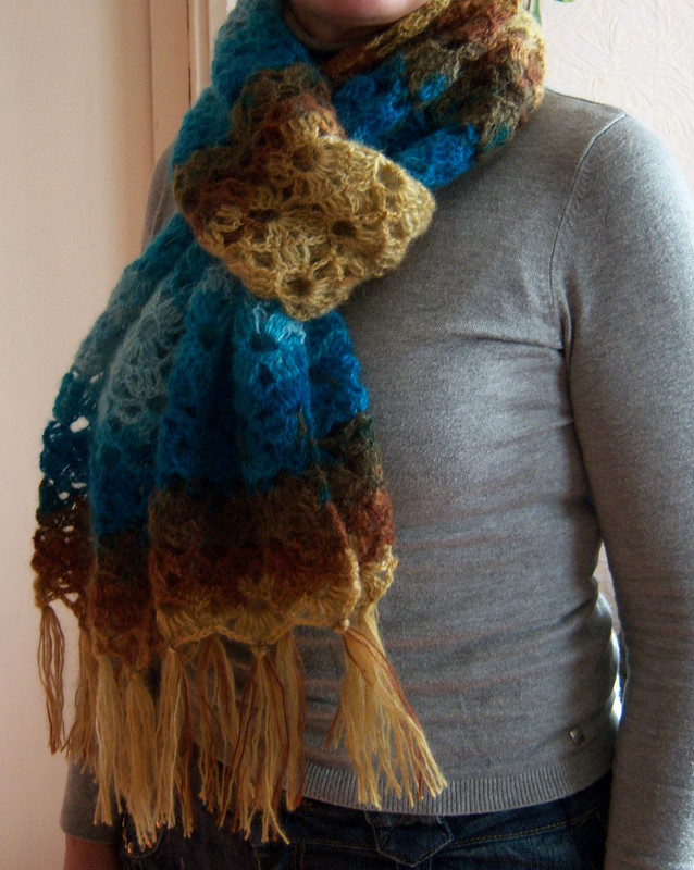 long scarf picture no. 2