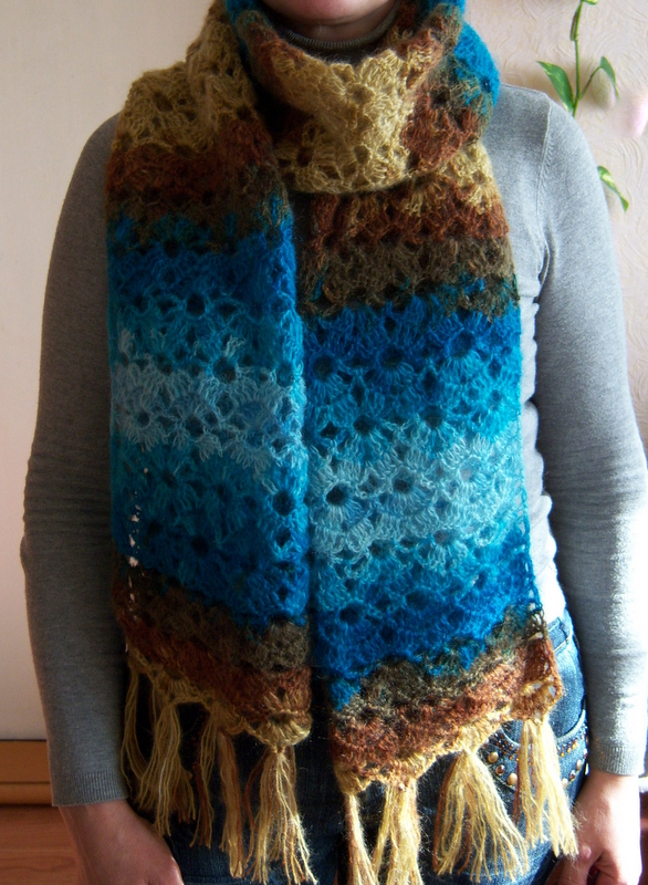 long scarf picture no. 3