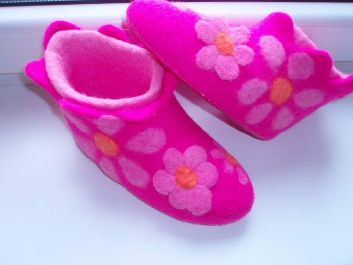 Catherine slippers