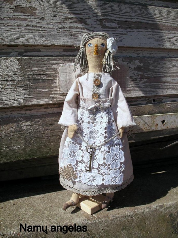 HOME ANGEL picture no. 3