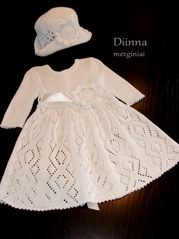 Knitted christening dress picture no. 2