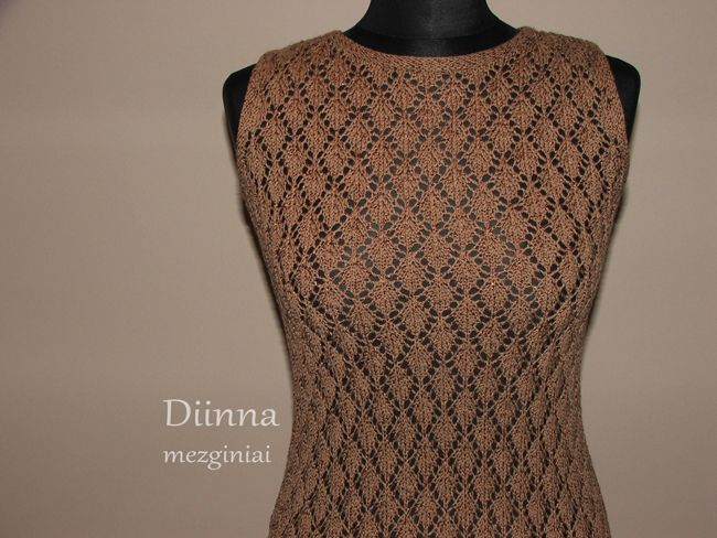 Knitted dress picture no. 2