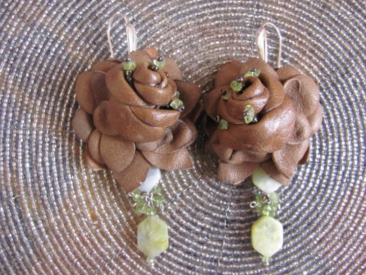 HANDMADE LEATHER EARRINGS