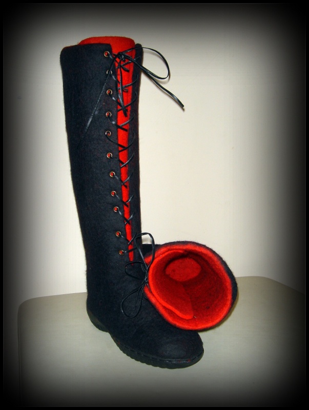 Laced felted picture no. 2