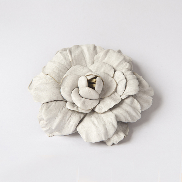 Brooch " White Rose "