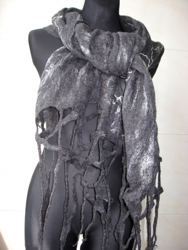 Hat and scarf picture no. 2