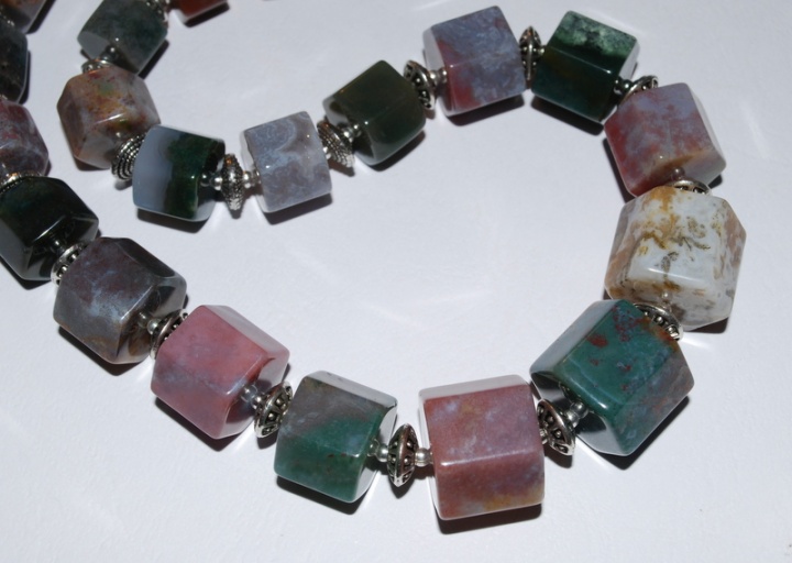 Agate necklace picture no. 3