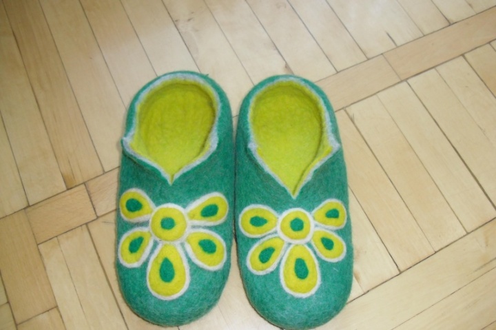 Slippers from wool picture no. 2