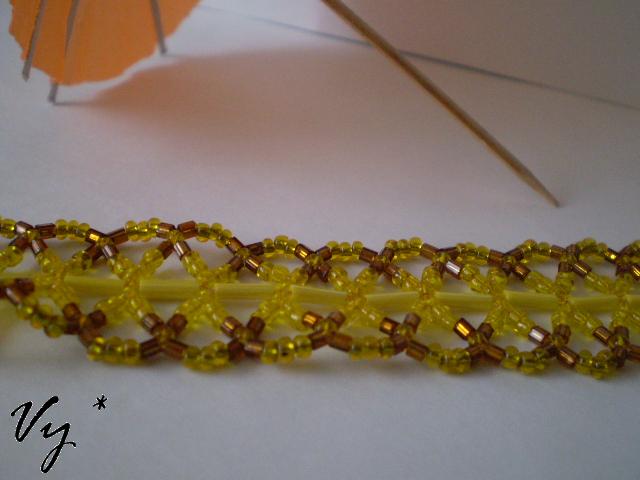 Yellow bracelet picture no. 3