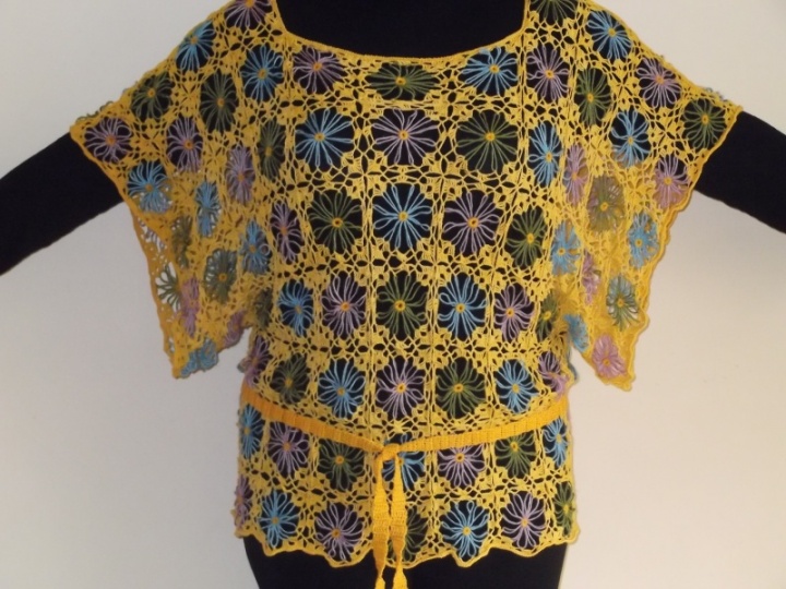 Flowered tunic picture no. 2