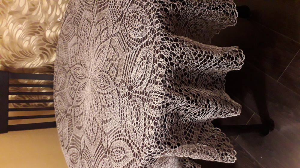 Cloth, woven knitting needles