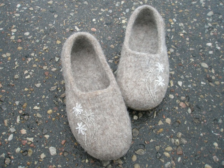 natural colored wool